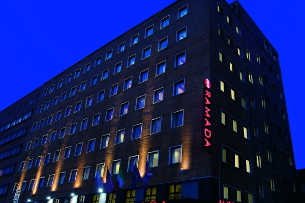 Ramada Naples Hotel